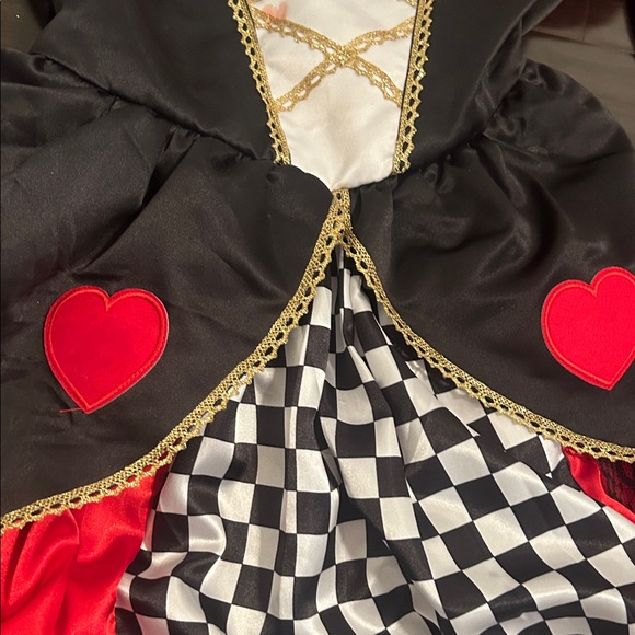 Queen of Hearts Kids Costume - Red and Black Dress - Picture 3 of 5